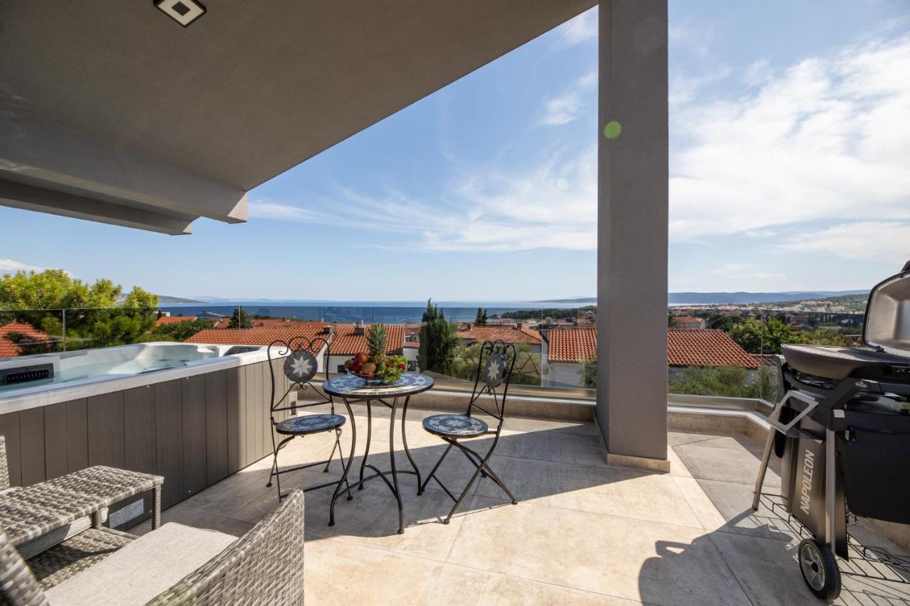 Luxury Villa Adria Apartments クルク エクステリア 写真
