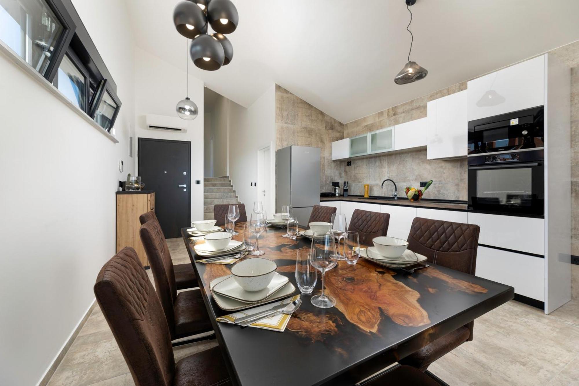 Luxury Villa Adria Apartments クルク エクステリア 写真