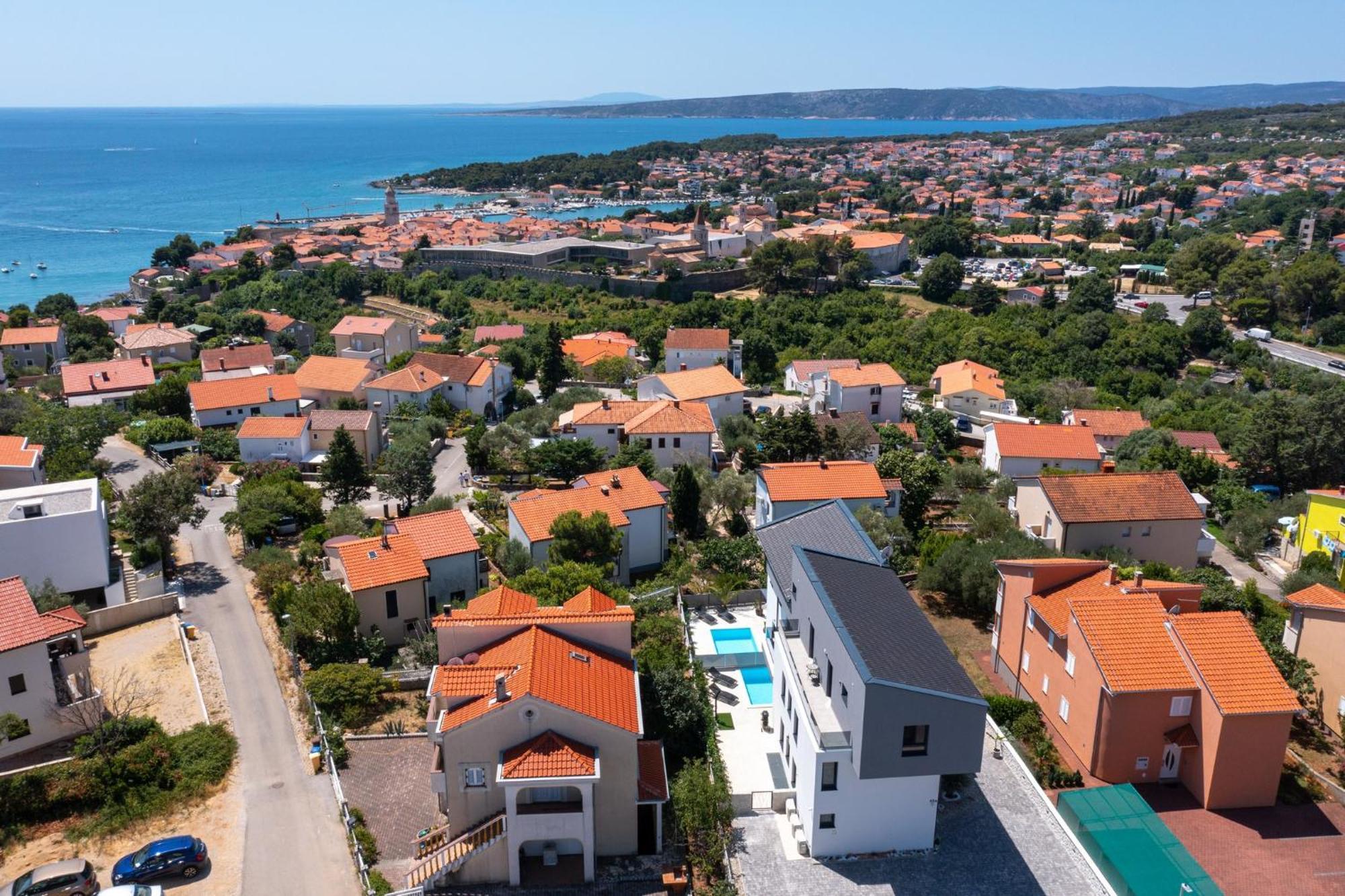 Luxury Villa Adria Apartments クルク エクステリア 写真